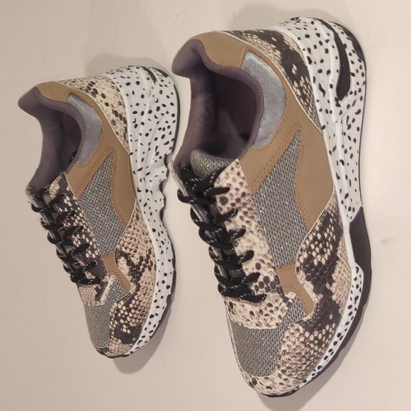 Steve Madden Bena Python Wedge Sneaker Size 6.5 - Picture 5 of 11